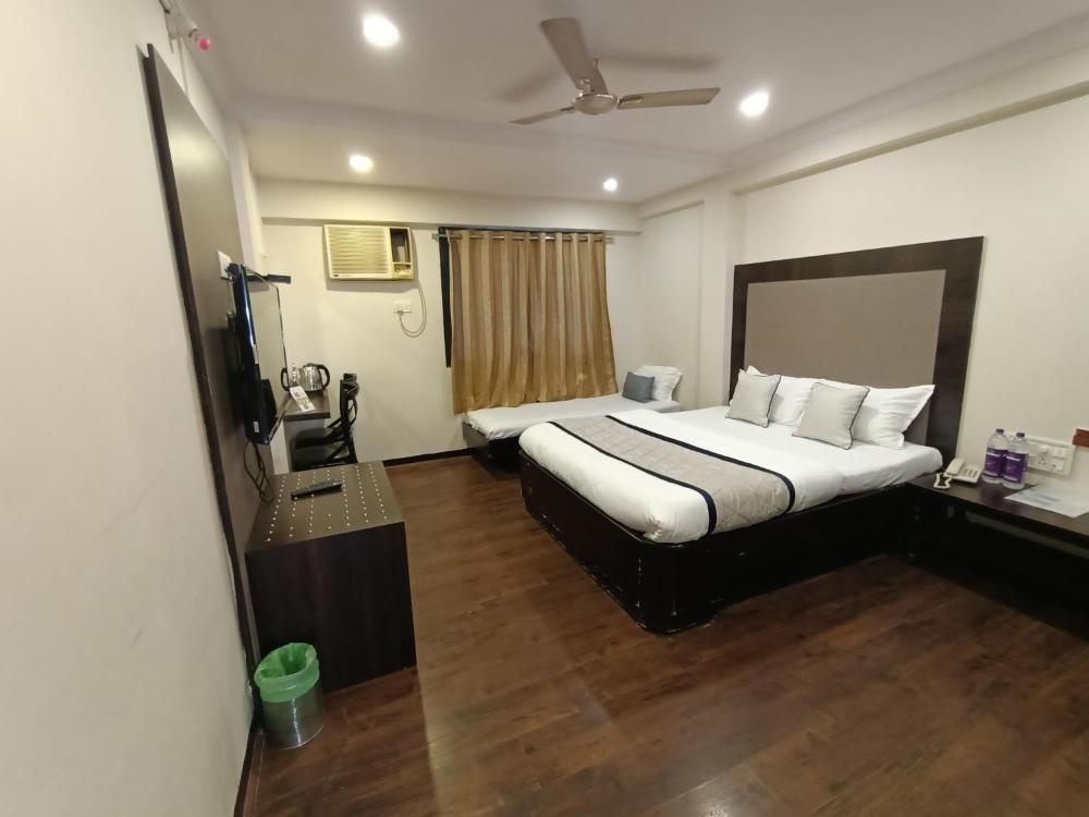 Room image 2